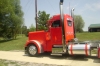 Selling-Red-2000-379-PETERBILT-DAY-CAB